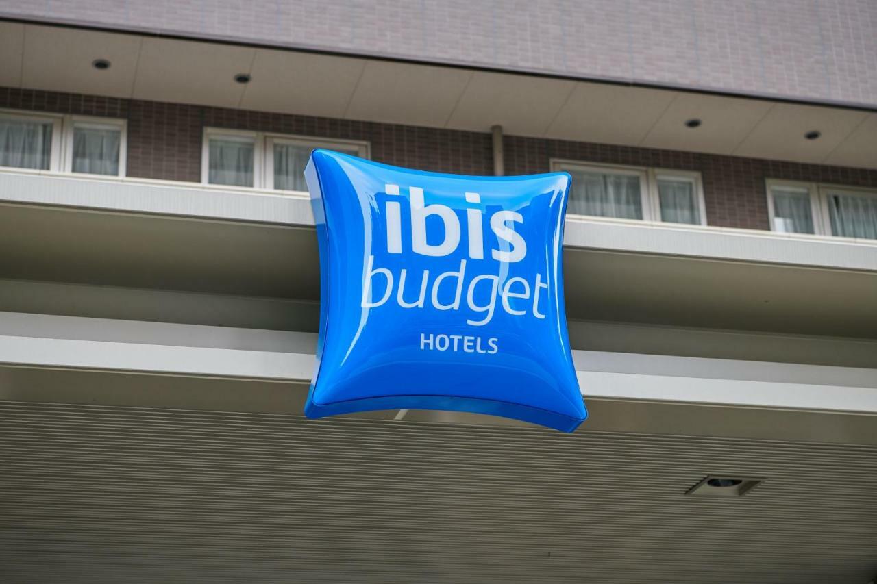 Ibis Budget Osaka Umeda Exterior photo